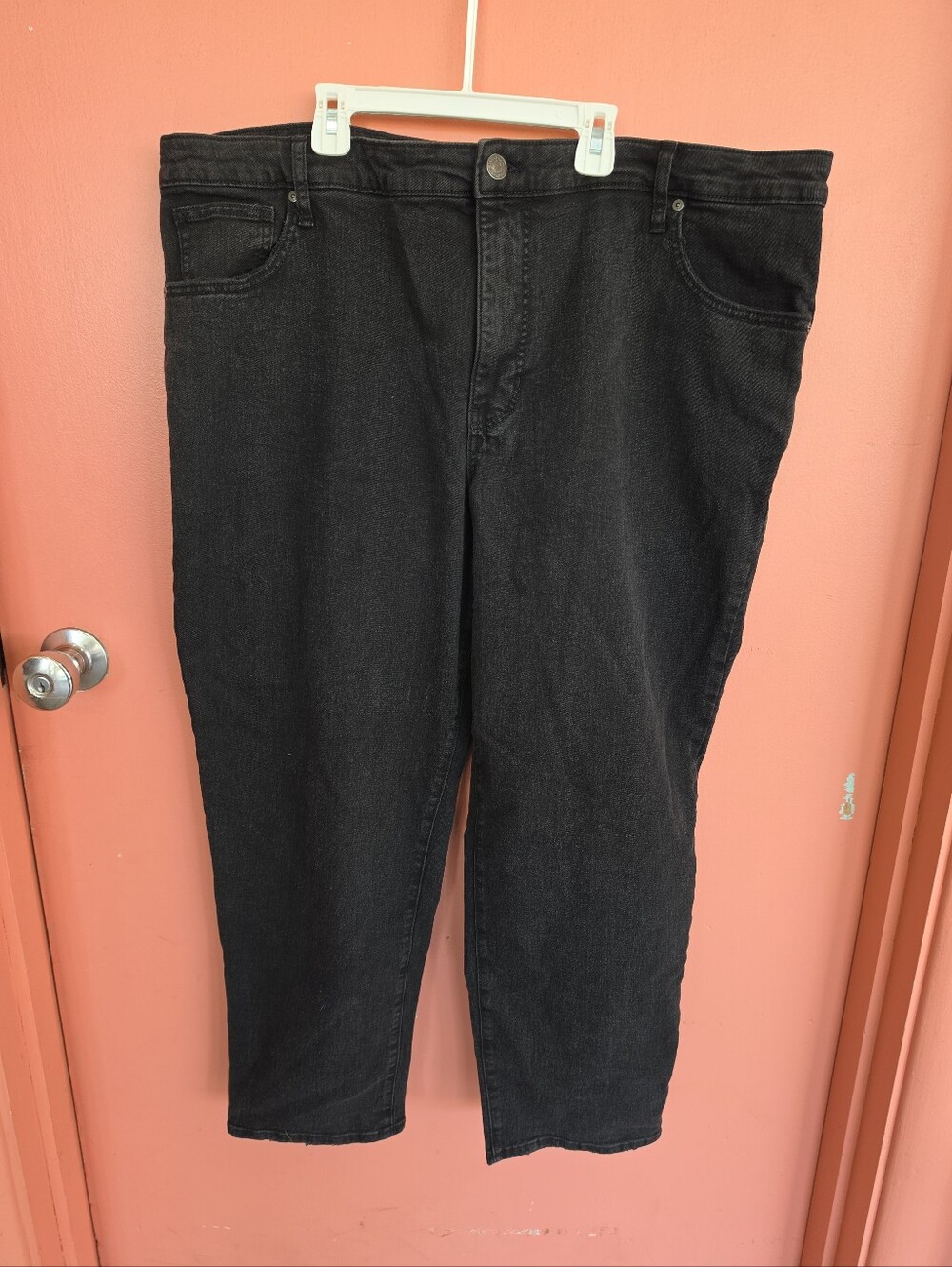 NWT Terra & Sky Women's Plus Size 20W Mom Straight Black Denim Jeans High Rise